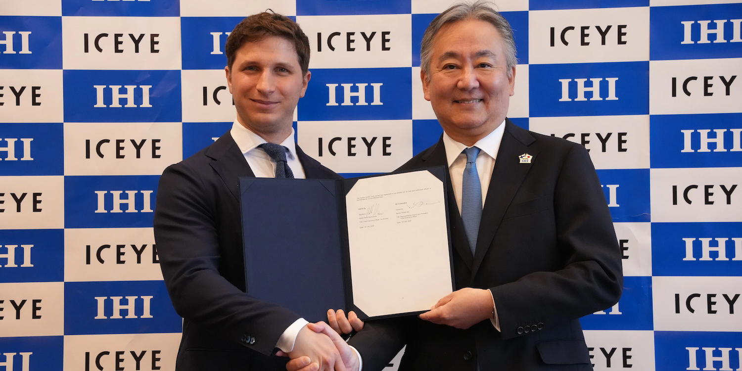 ICEYE and IHI sign agreement to build an Earth observation satellite constellation